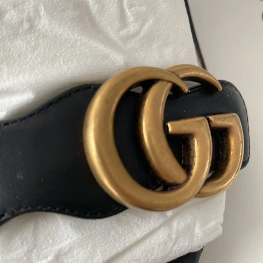 Gucci GG leather mid heel sandals - Picture 11 of 12